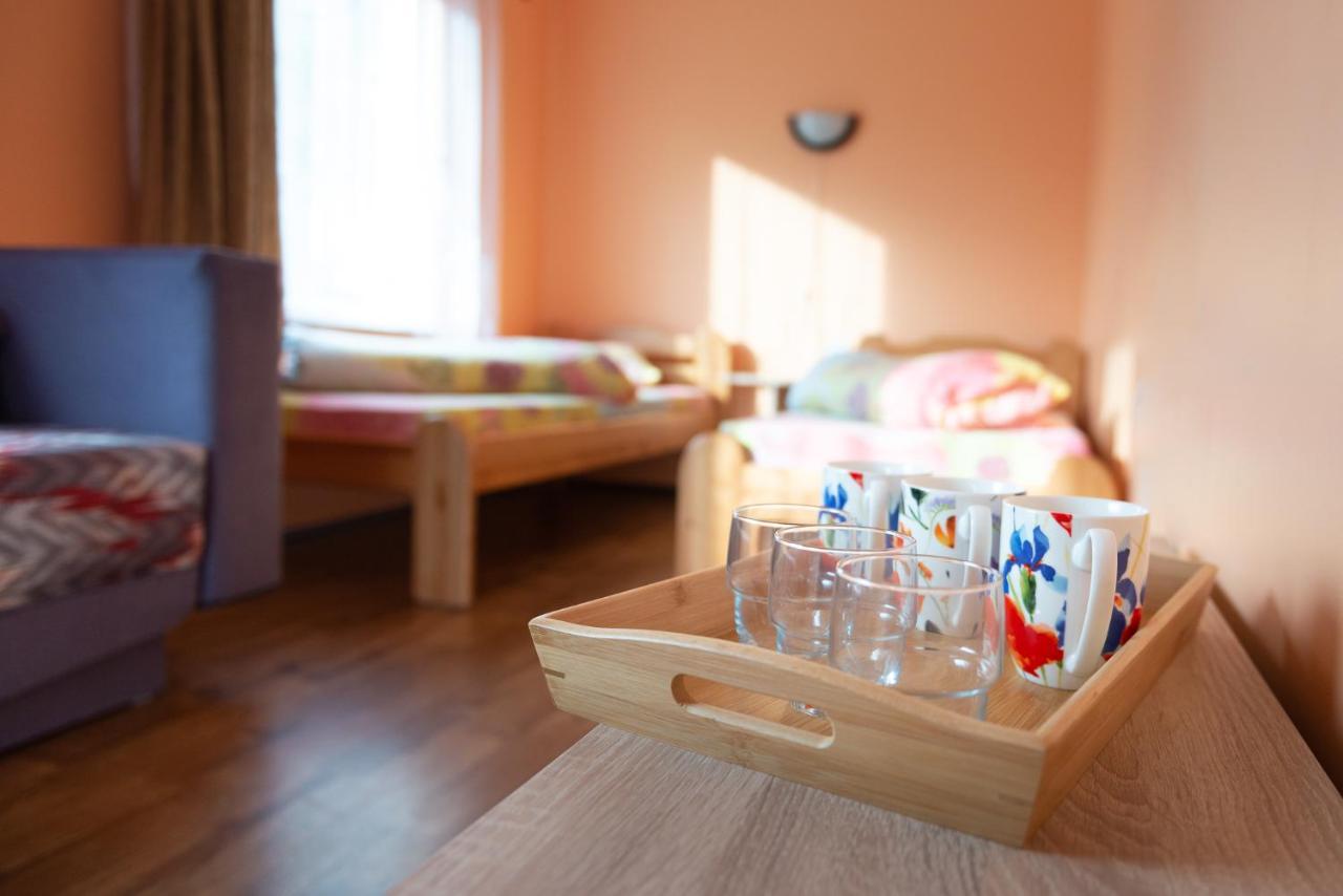 Ergli Hotel แบร์นาติ ภายนอก รูปภาพ